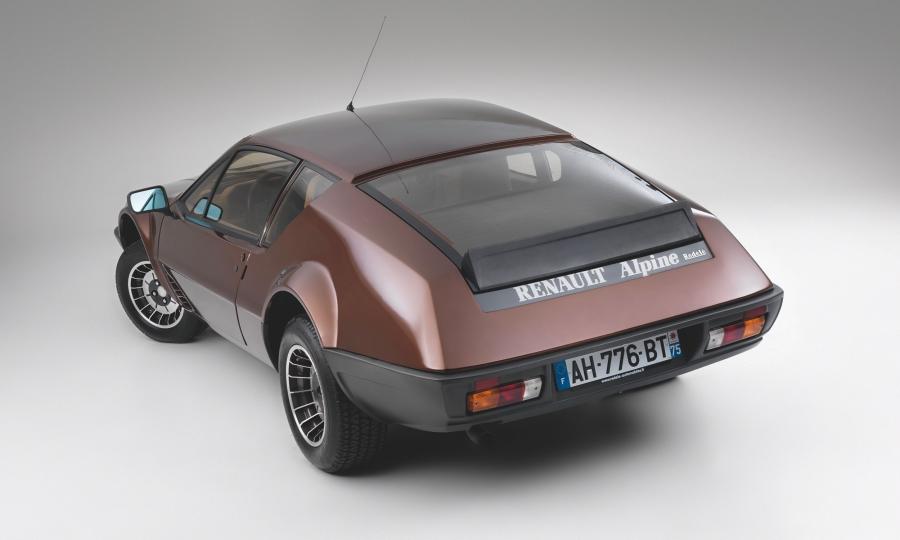 Renault Alpine A310 V6 1981 года  (фото 15 из 26)